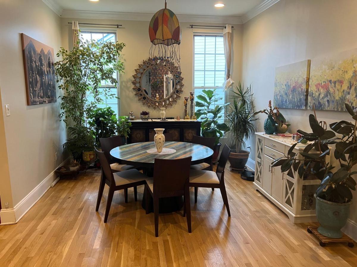 Location! House With Home Office, Gym, More-Cherry Hill Luaran gambar
