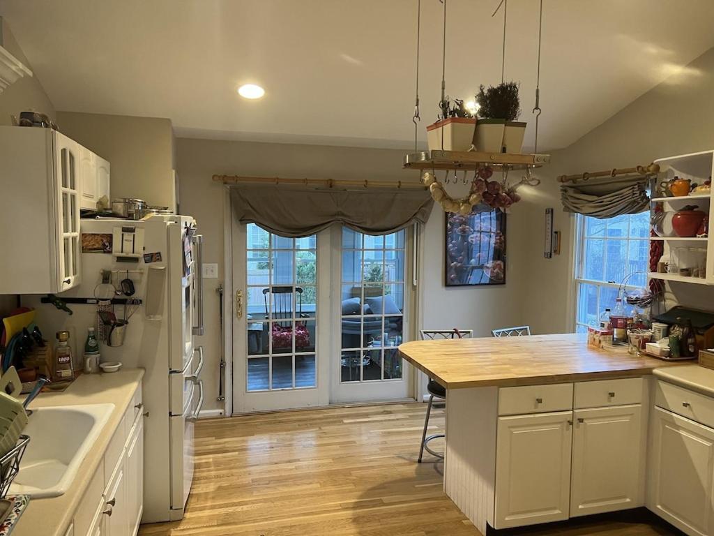 Location! House With Home Office, Gym, More-Cherry Hill Luaran gambar
