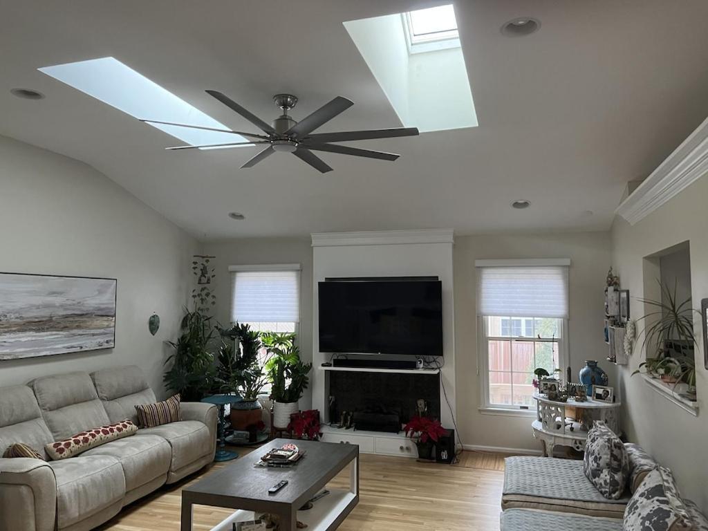 Location! House With Home Office, Gym, More-Cherry Hill Luaran gambar
