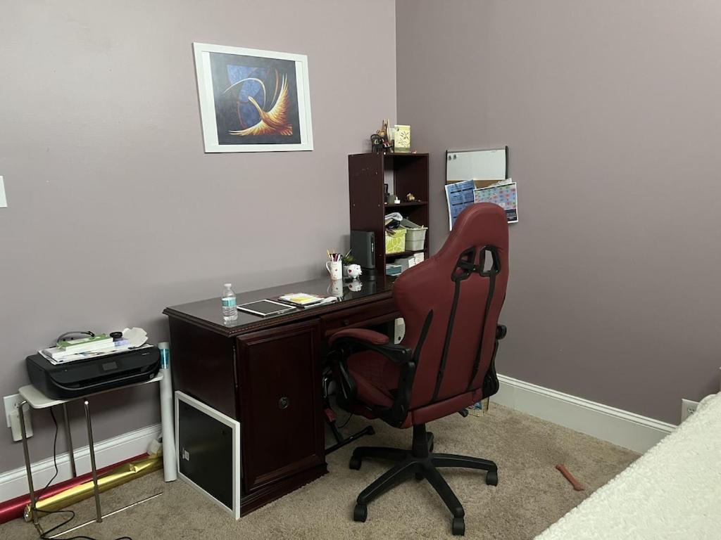 Location! House With Home Office, Gym, More-Cherry Hill Luaran gambar